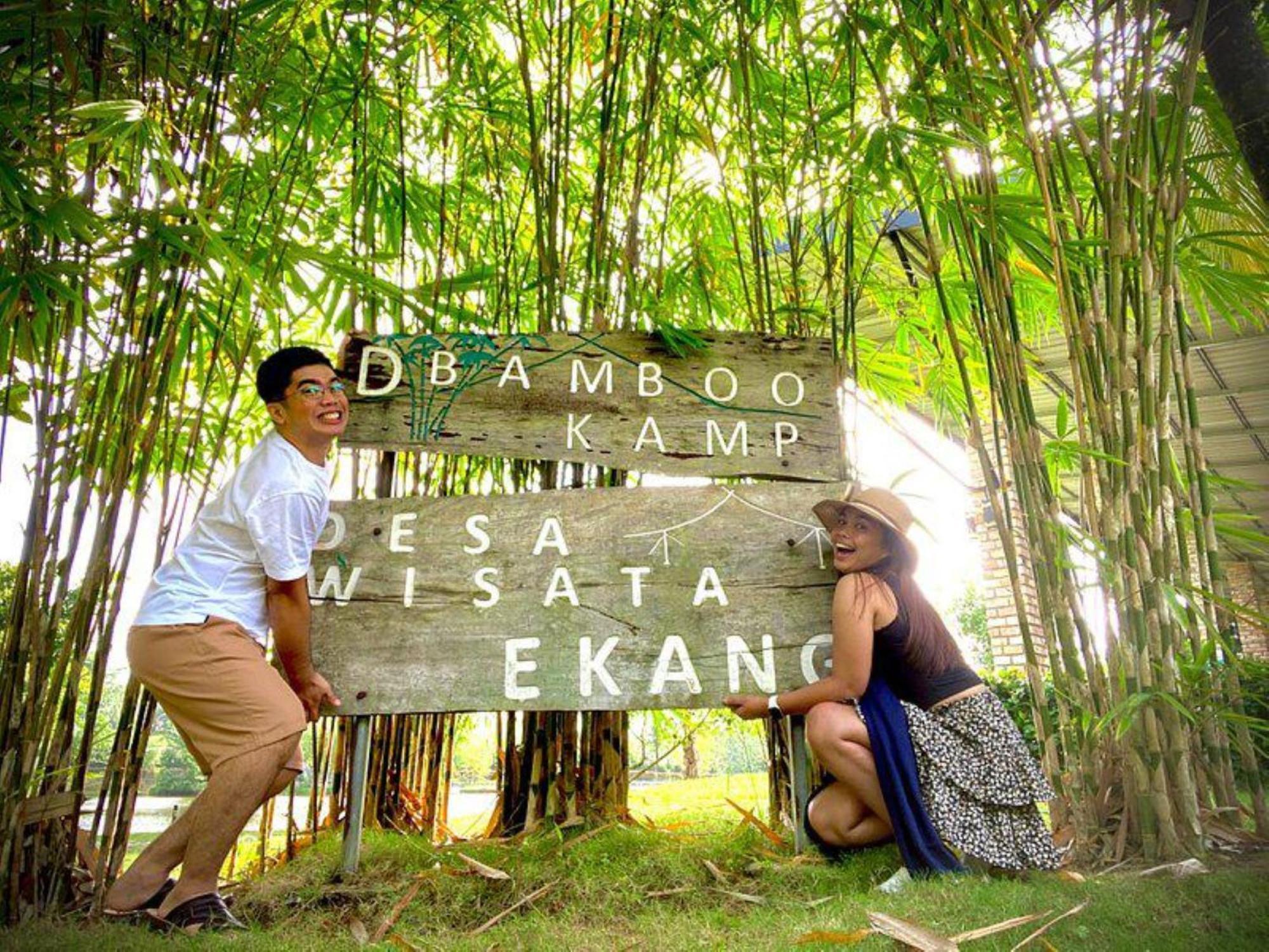 "D'Bamboo Kamp" Desa Wisata Ekang Lagoi Exterior photo